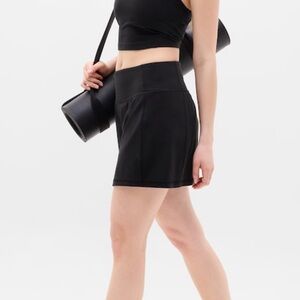 Athleta Black Salutation Stash 16.5” Skort